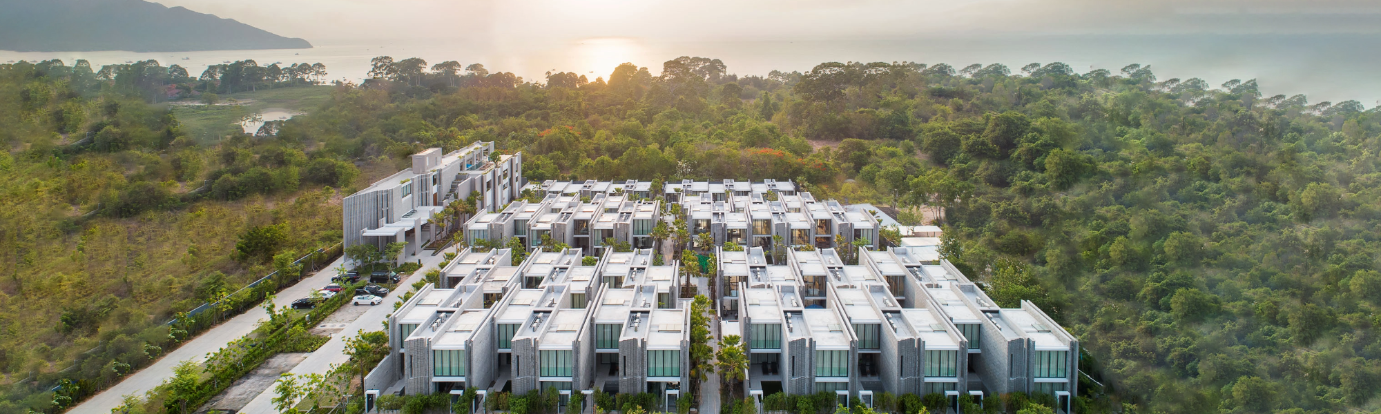 Cross Pattaya Oceanphere - aerial view